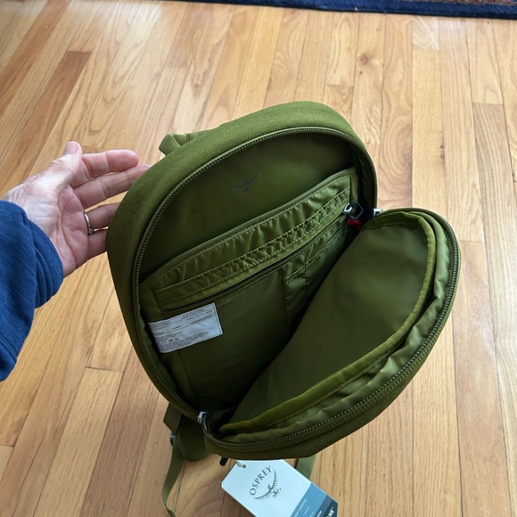 Osprey Arcane 10L Daypack - Picture 2 of 9